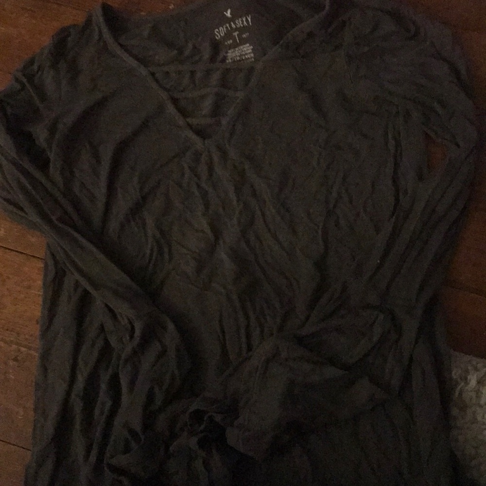 Flared sleeved American eagle top
